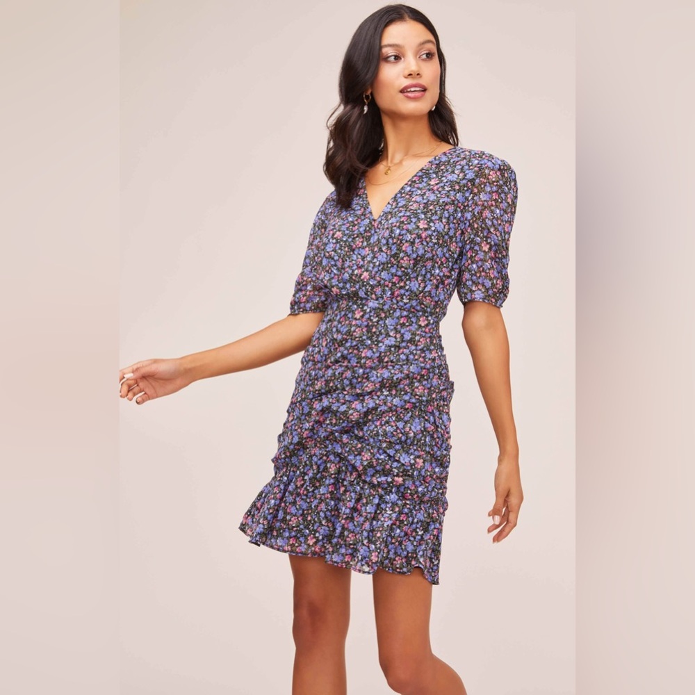 ASTR SHIRRED BOTTOM MINI DRESS blue size XS